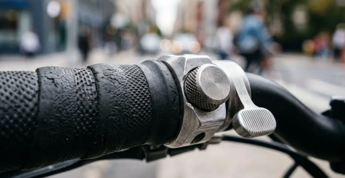 Alternatives de mobilité accessibles sans permis de conduire pour maintenir une activité quotidienne